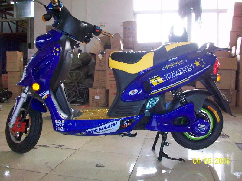 供應(yīng)小帥哥五代電摩