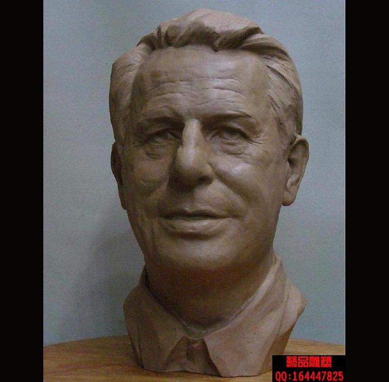 供應(yīng)*元帥雕塑生產(chǎn)制作公司