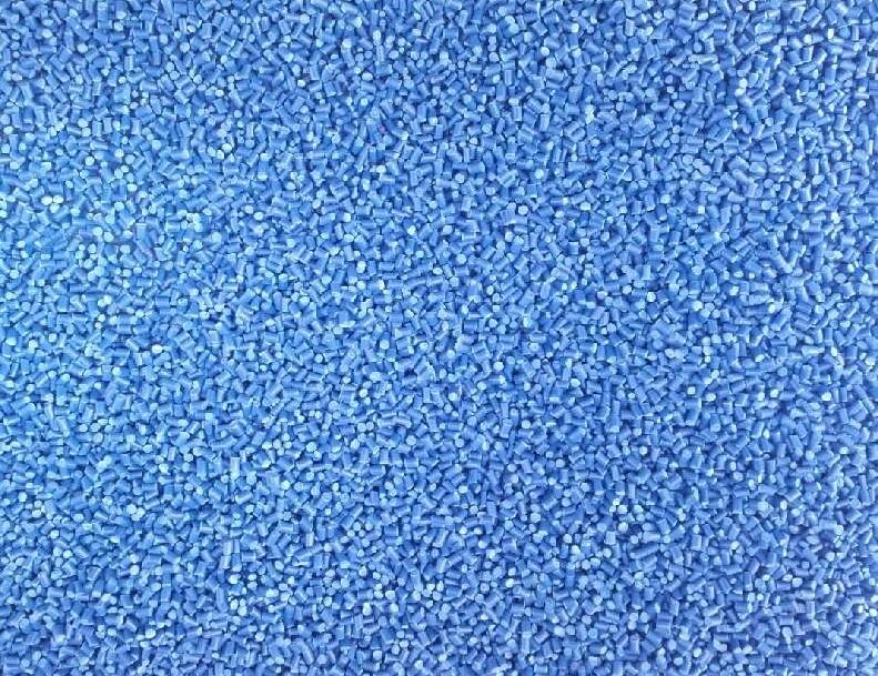 供應(yīng)45P本色PVC插頭料