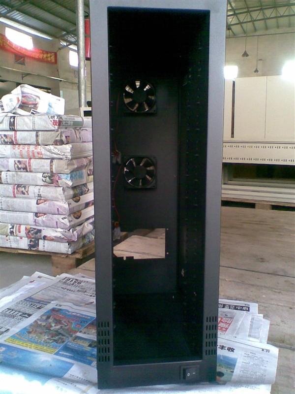 供應(yīng)拷貝機(jī)箱生產(chǎn)