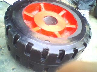 聚氨酯減震腳輪@九江聚氨酯減震腳輪@聚氨酯減震腳輪廠家批發(fā)直銷