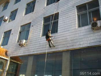 供應(yīng)天河區(qū)外墻清洗保潔公司，天河區(qū)外墻清洗保潔電話