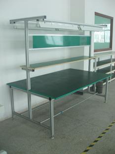 防靜電工作臺(tái)圖片