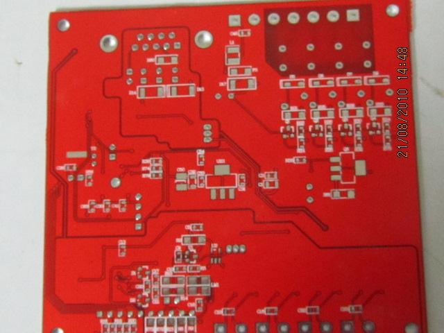 供應(yīng)2.4MM單雙面線路板打樣