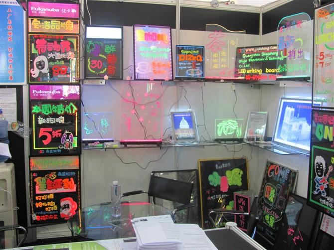 供應(yīng)超薄燈箱反光膜