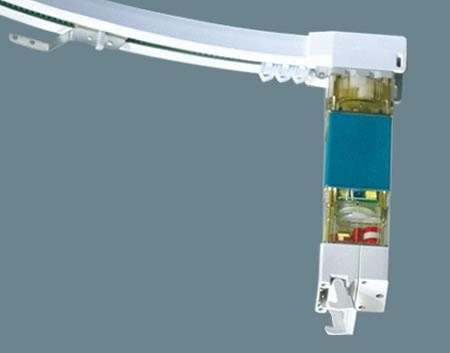 供應(yīng)天津西青開發(fā)區(qū)窗簾遮陽卷簾 天津阻燃窗簾 天津陽光面料卷簾