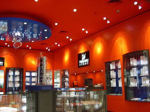 供應(yīng)深圳網(wǎng)吧裝修公司