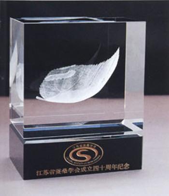 供應北京現(xiàn)貨水晶獎杯廠家