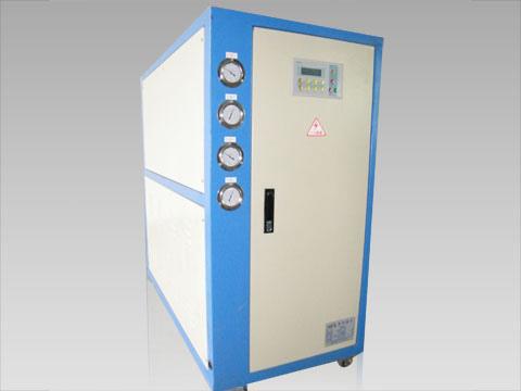 供應(yīng)工業(yè)低溫冷水機
