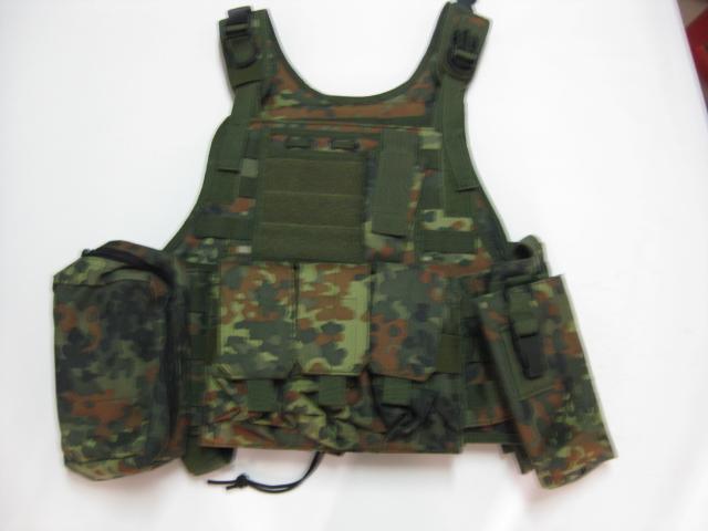 供應(yīng)幽靈背心馬夾戶外戰(zhàn)術(shù)馬甲