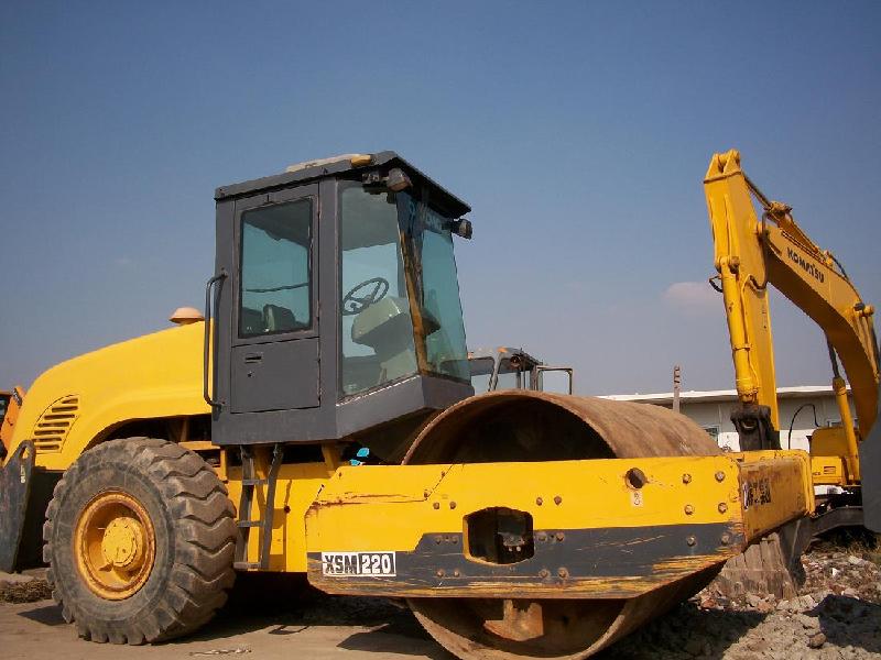濟寧二手20噸壓路機-二手18噸壓路機徐工22噸壓路機報價
