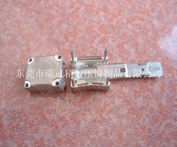 供應(yīng)東莞鋅合金精密壓鑄電子連接器壓鑄件