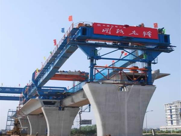 混凝土路橋模板脫模劑模板漆生產(chǎn)廠圖片