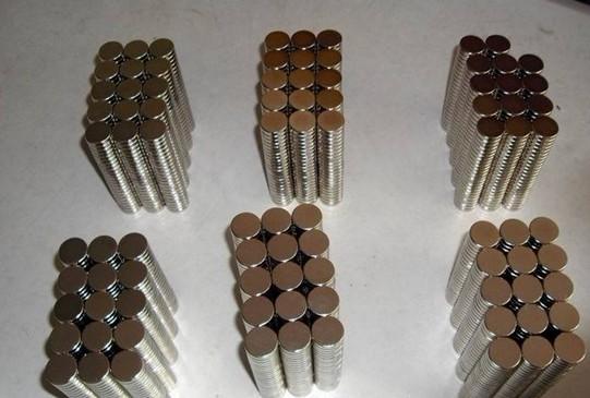 供應(yīng)方形磁鐵強(qiáng)力磁鐵長(zhǎng)方形磁鐵廠家