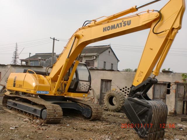 供應(yīng)特價(jià)熱賣(mài)二手挖掘機(jī)