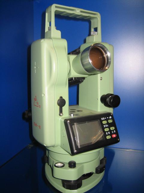 清遠(yuǎn)校正鑒定經(jīng)緯儀圖片