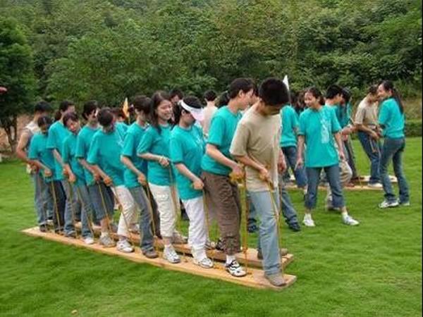 供應(yīng)團(tuán)隊(duì)項(xiàng)目-有軌電車