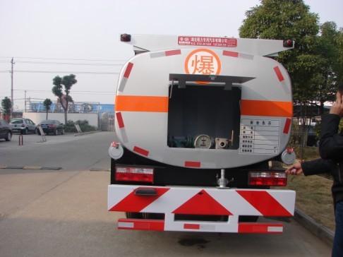 供應產(chǎn)品*江淮油罐車改裝廠
