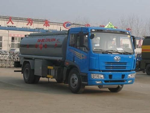 供應(yīng)流動加油車官方網(wǎng)，程力總經(jīng)理電話：0722-3228636