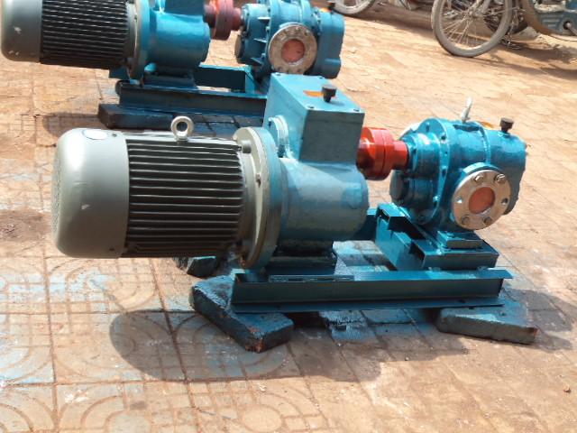 供應(yīng)LC50羅茨油泵｜防爆羅茨泵