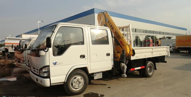 供應(yīng)*端配置的隨車吊-五十鈴隨車吊