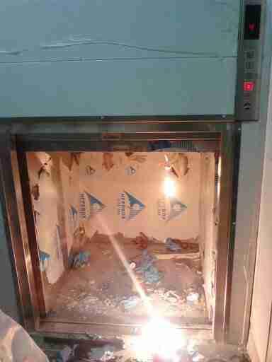 供應(yīng)珠海送餐電梯廚房*批發(fā)商報(bào)價(jià)/酒店送餐電梯多少錢/廚房餐梯報(bào)價(jià)