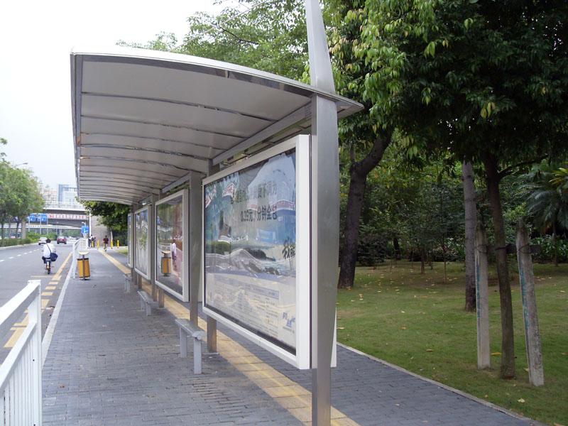 供應(yīng)↓ 候車亭廣告牌《廣告牌燈箱設(shè)計》停車場候車亭↓