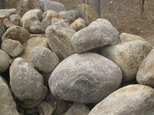 供應(yīng)河南晚霞紅園林石鵝卵石