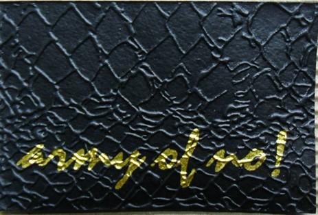 供應(yīng)優(yōu)質(zhì)花紋燙金標，花紋燙金商標，服裝商標，服裝商標廠家，衣服商標定做。燙金服飾皮標燙 燙金皮標