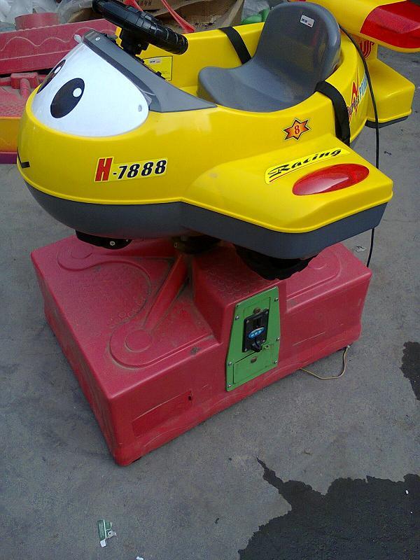 南陽兒童搖擺機(jī)投幣搖搖車搖擺機(jī)銷圖片