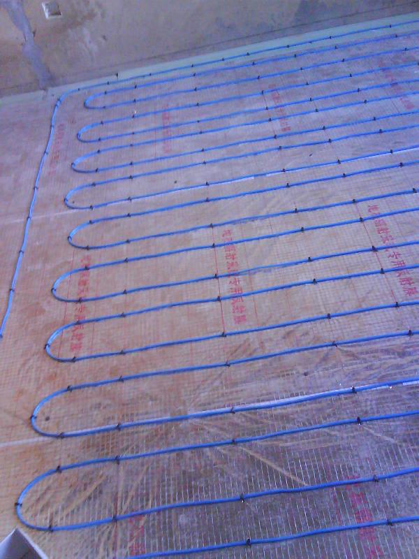 供應(yīng)昆明地暖聚水器昆明地暖管材地暖