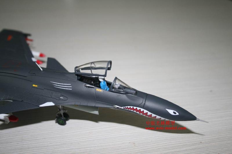 供應(yīng)仿真蘇33戰(zhàn)斗機(jī)模型