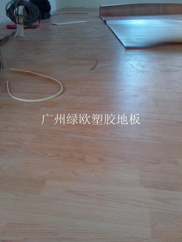信宜批發(fā)供應(yīng)PVC地板PVC塑膠地板商用地板廣州PVC地板PVC塑膠