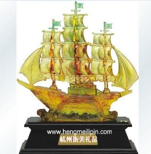 供應(yīng)杭州琉璃筆筒琉璃船玉碗擺件財(cái)富鼎擺件定做定制開(kāi)業(yè)周年慶典禮品定做