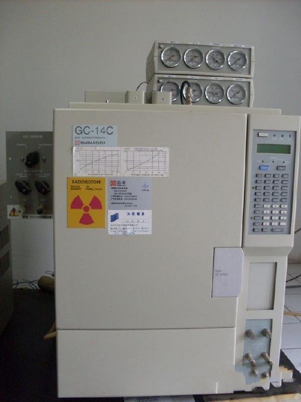 二手島津GC14B氣相色譜儀圖片