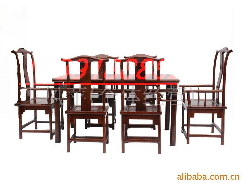 供應(yīng)北京飯店桌椅回收榆木餐桌椅回收