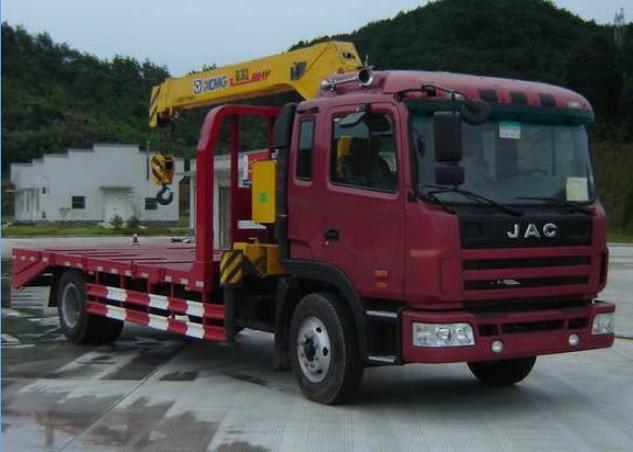 供應(yīng)*后八凹陷式挖機(jī)平板運(yùn)輸車價(jià)格｜*后八大平板拖車生產(chǎn)廠家
