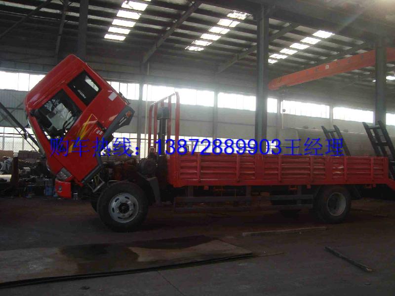 供應(yīng)解放15噸平板運輸車價格｜解放小型挖機拖車｜挖機運輸車廠家