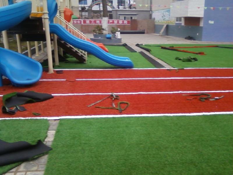 供應(yīng)成都廣元廣安內(nèi)江宜賓達(dá)州綿陽南充幼兒園人造草坪鋪設(shè)工程