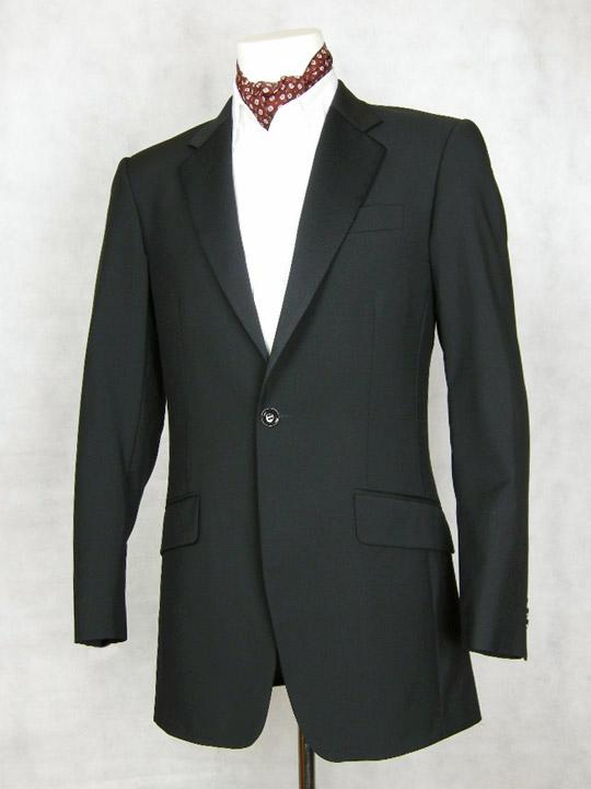 上海制服定做訂購城管制服定制團購企業(yè)制服訂做訂制上海制服公司制服