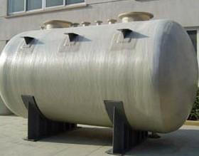 供應(yīng)寶雞咸陽(yáng)優(yōu)質(zhì)玻璃鋼機(jī)制纏繞儲(chǔ)罐