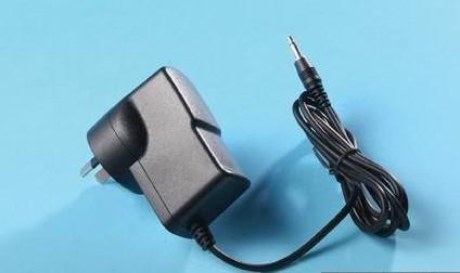 供應(yīng)廣東深圳9V1A數(shù)碼相框適配器