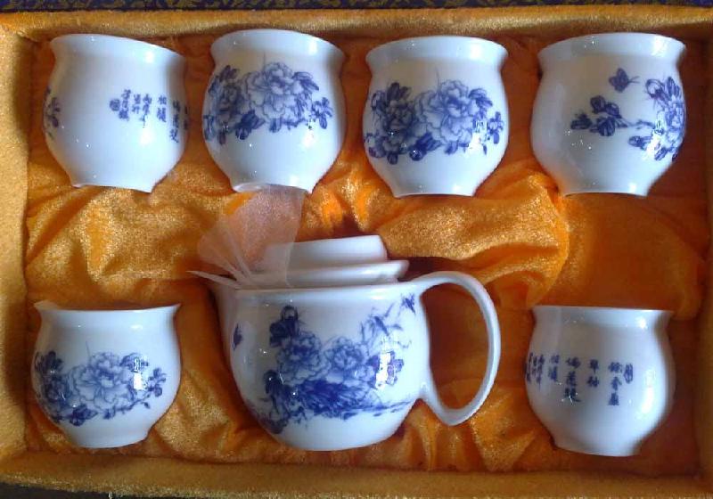 供應陶瓷茶具