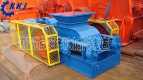 供應(yīng)鄂式破碎機(jī)/*節(jié)能破碎機(jī)/細(xì)碎機(jī)