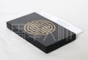 供應(yīng)*紅木禮品/商務(wù)辦公禮品/花枝木實(shí)木心形款名片盒名片夾