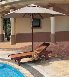 供應(yīng)柳州防腐木沙灘椅桌椅