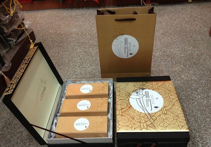 古典優(yōu)雅茶葉盒供應(yīng)圖片