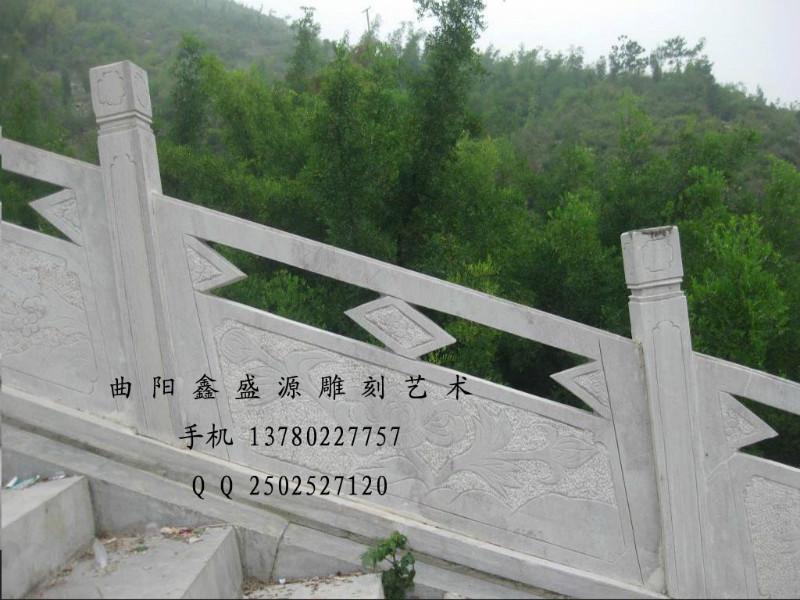 供應(yīng)南寧漢白玉欄桿