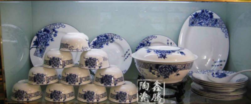 供应中高档青花餐具-优质餐具56头图片