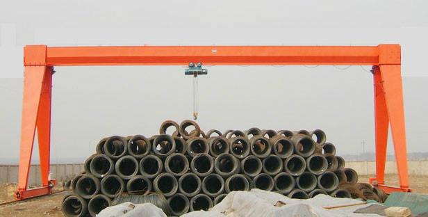 電動(dòng)葫蘆門式起重機(jī)圖片